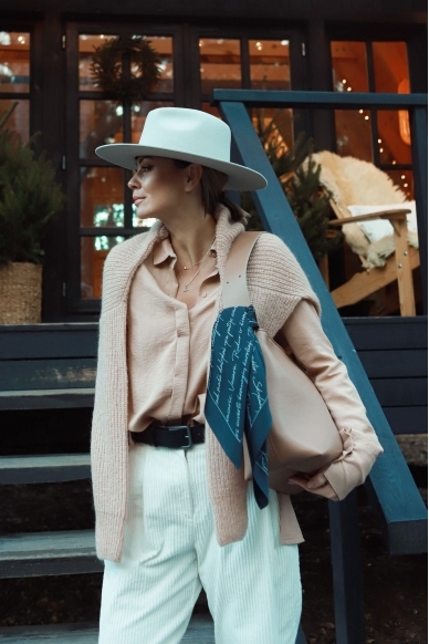 „Blush bronze“ marškiniai 13 „Blush bronze“ marškiniai 13