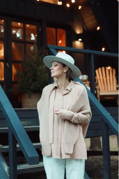 „Blush bronze“ marškiniai 1 „Blush bronze“ marškiniai 1