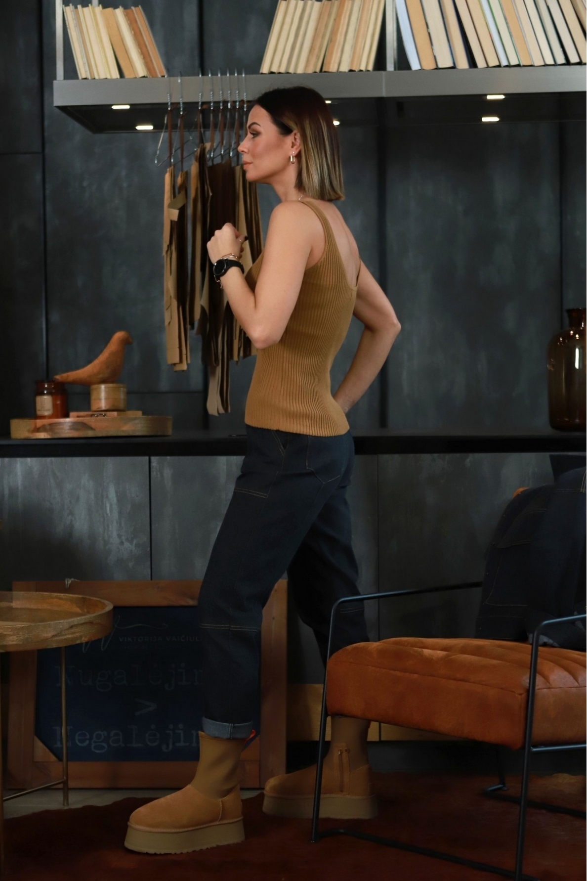 „Bronza“ megzta palaidinė 5