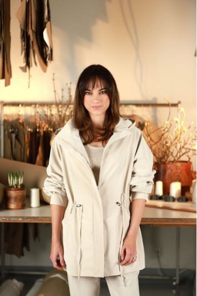 „I‘m singing in the rain“ lietpaltis