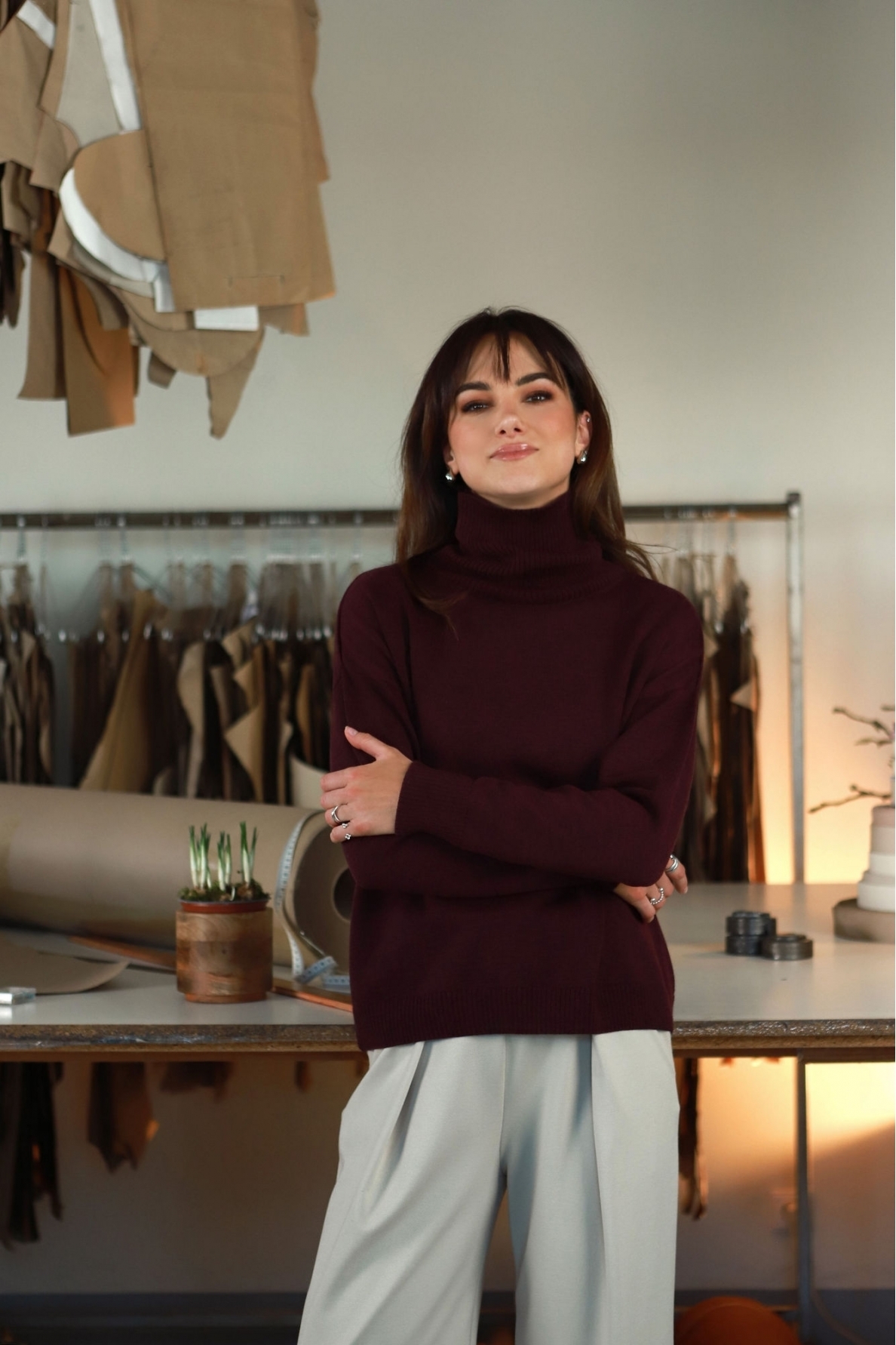 „Lordas“ burgundy spalvos merino vilnos megztukas 1