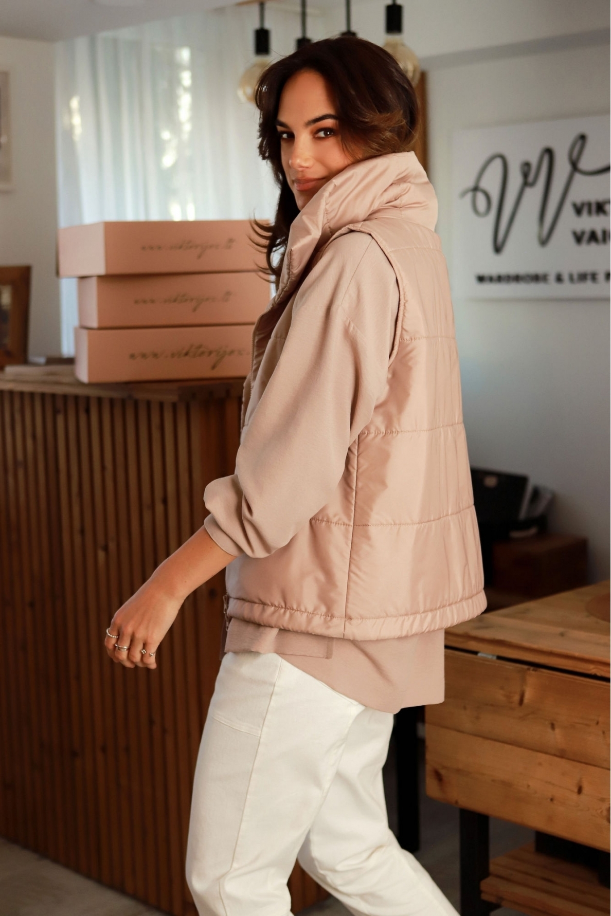 „Lotusas“ striukinė liemenė 2