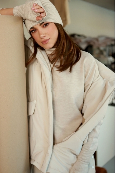 „Lordas“ ivory spalvos merino vilnos megztukas 5