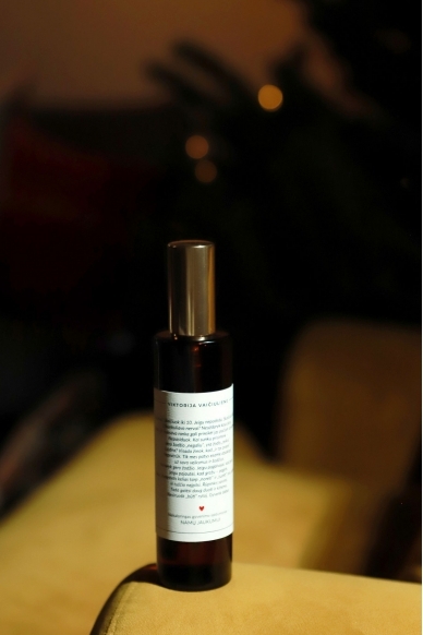 PURŠKIAMAS V&V NAMŲ KVAPAS „Kasdienybės taisyklės“ 6 PURŠKIAMAS V&V NAMŲ KVAPAS „Kasdienybės taisyklės“ 6