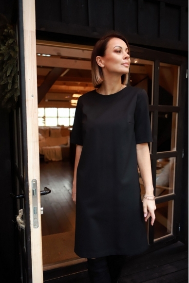 „Royal“ juoda maža suknelė 7