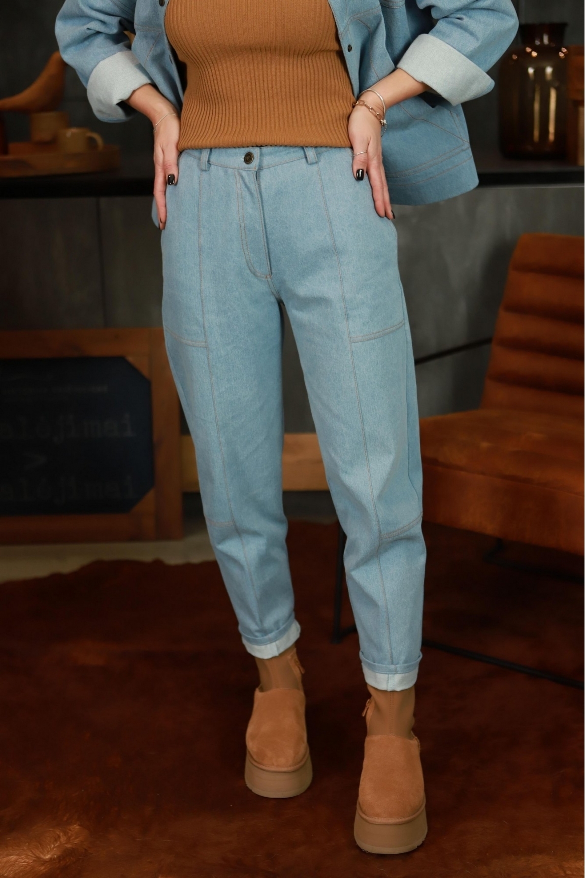 „Smart‘ai šviesiai melsvi džinsai