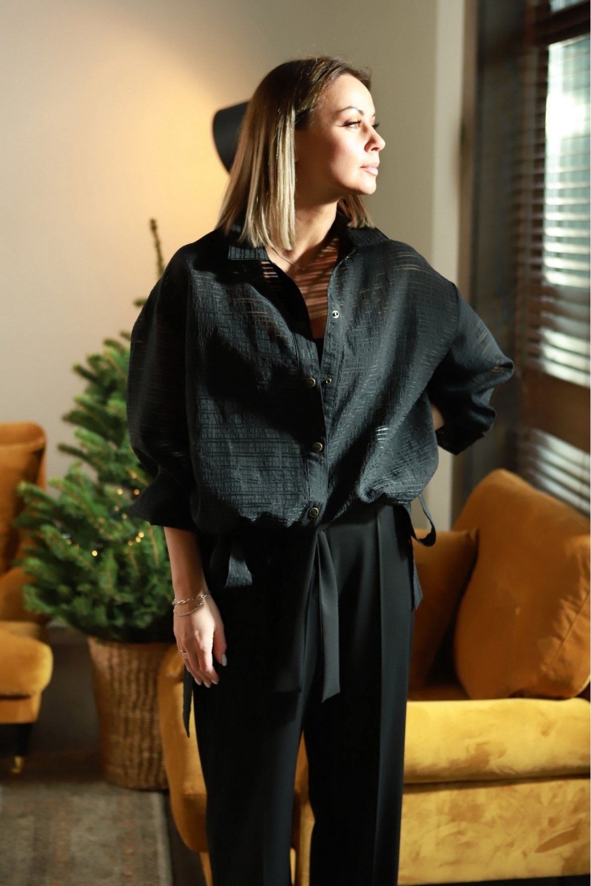 „Windcatcher“ juodas švarkelis 1