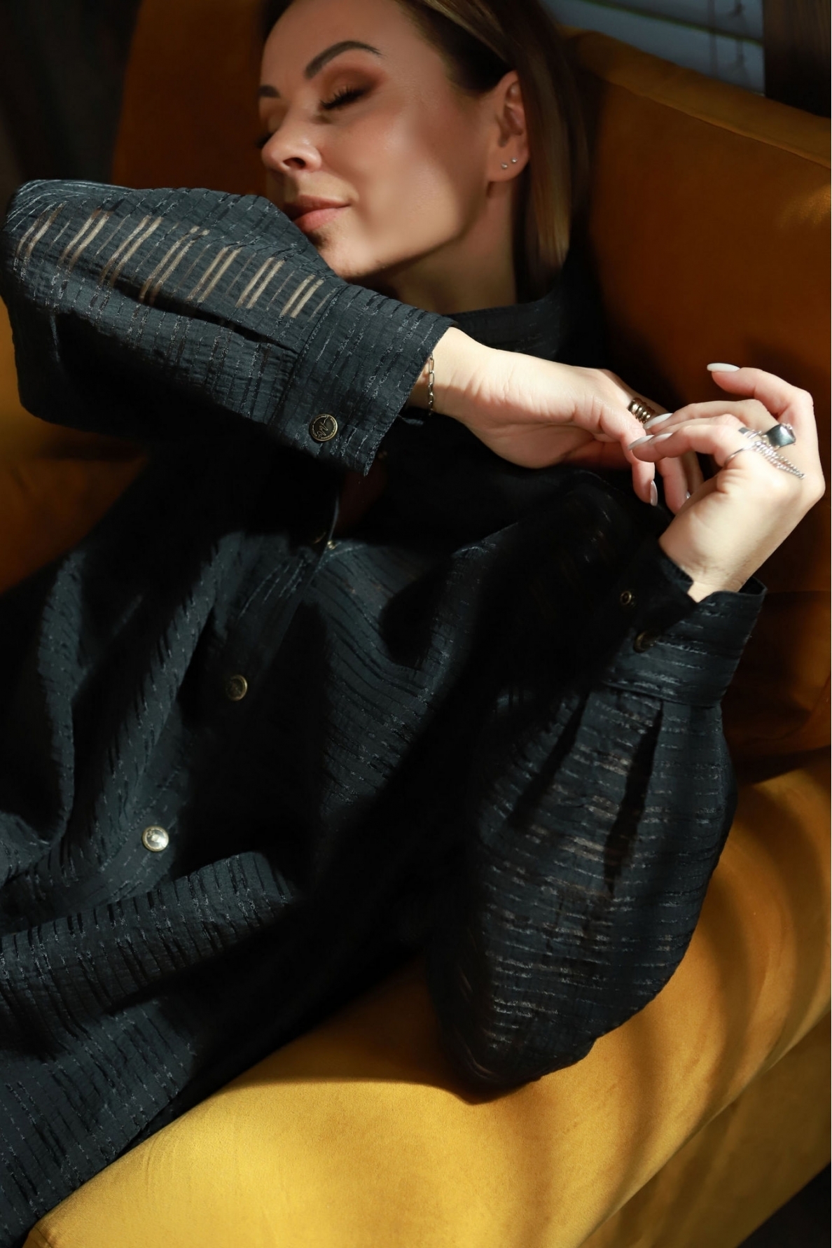 „Windcatcher“ juodas švarkelis 11