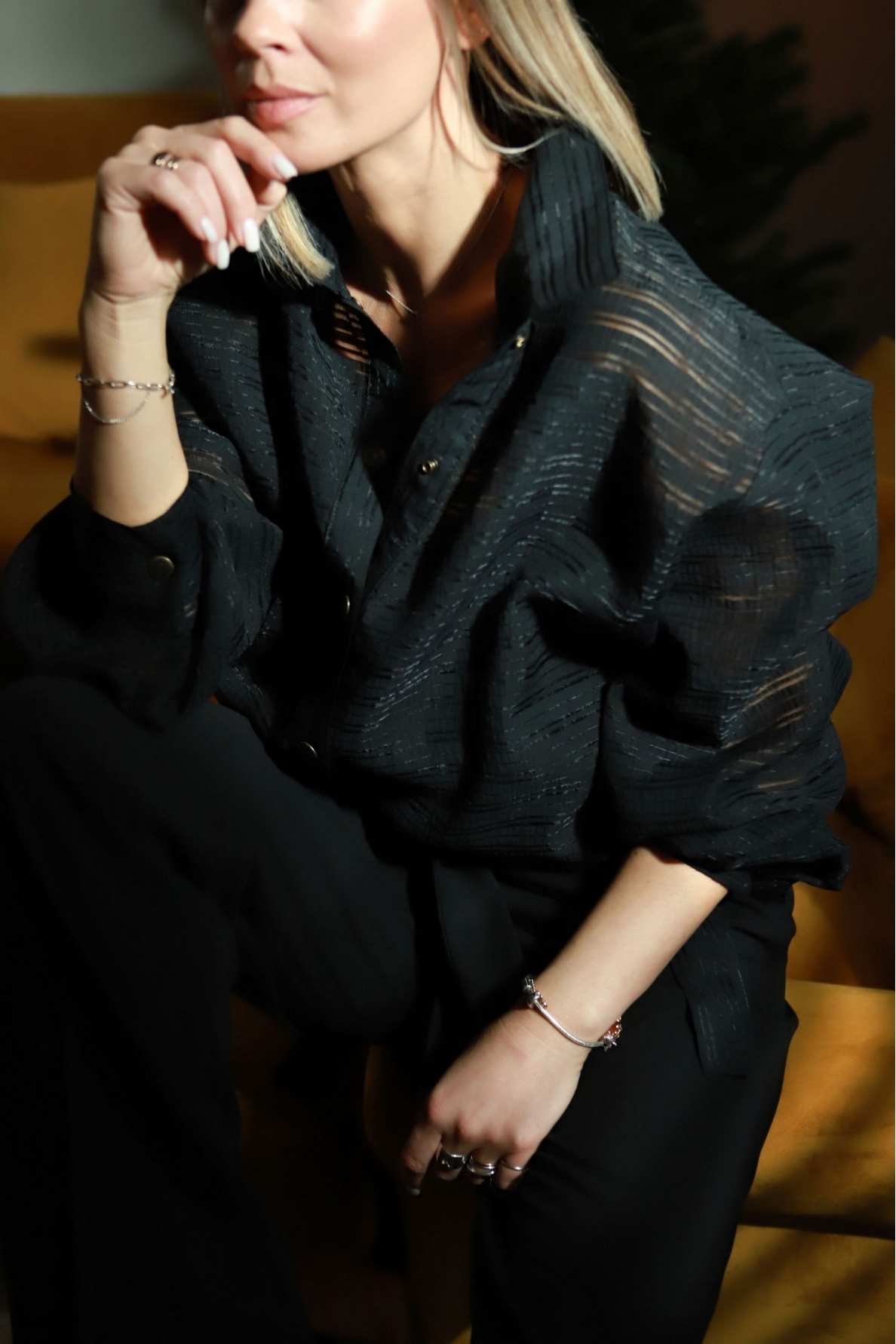 „Windcatcher“ juodas švarkelis 4